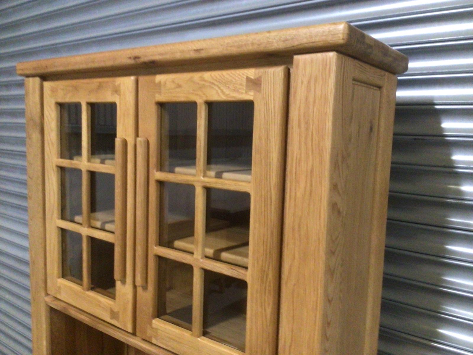 Tommy Oak Small Buffet Hutch