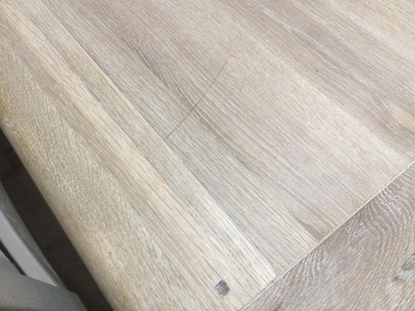 Danube Oak 1.8m Ext Dining Set painted Oyster - Ex Display