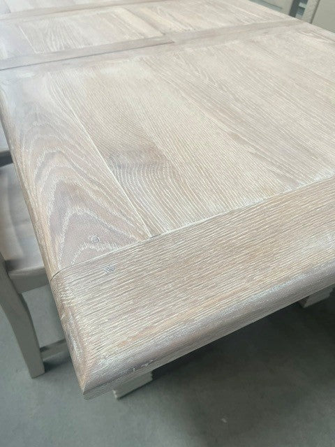 Danube Oak 1.4m Ext Dining Set painted Oyster - Apr16