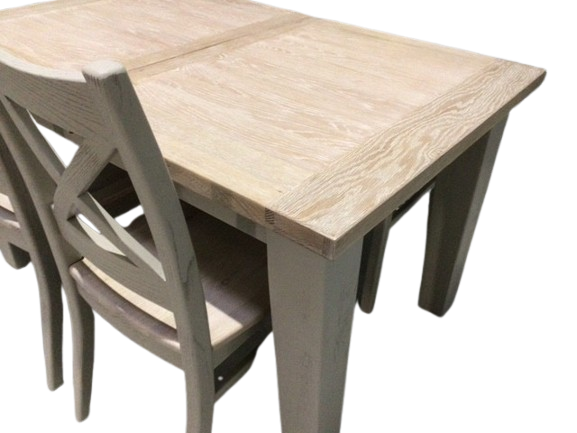 Calgary Oak 1.4m Ext Dining Set painted Oyster with a Ciffa Finish