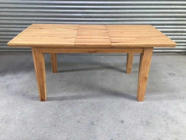 Kubik Oak 1.4m Ext Dining Table