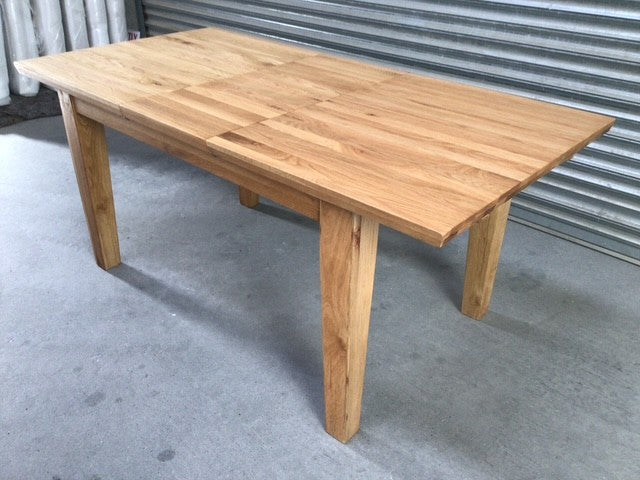 Kubik Oak 1.4m Ext Dining Table