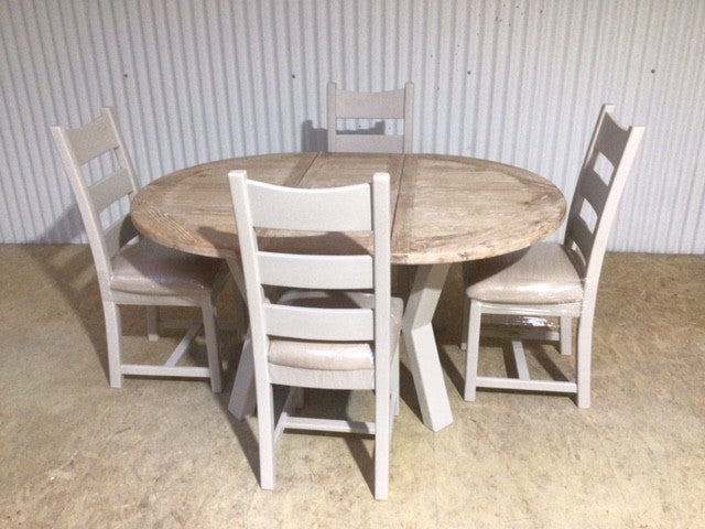Loire Oak 1.2m Round Dining Set painted with a Washed Finish