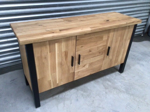 Oakdale Oak Sideboard