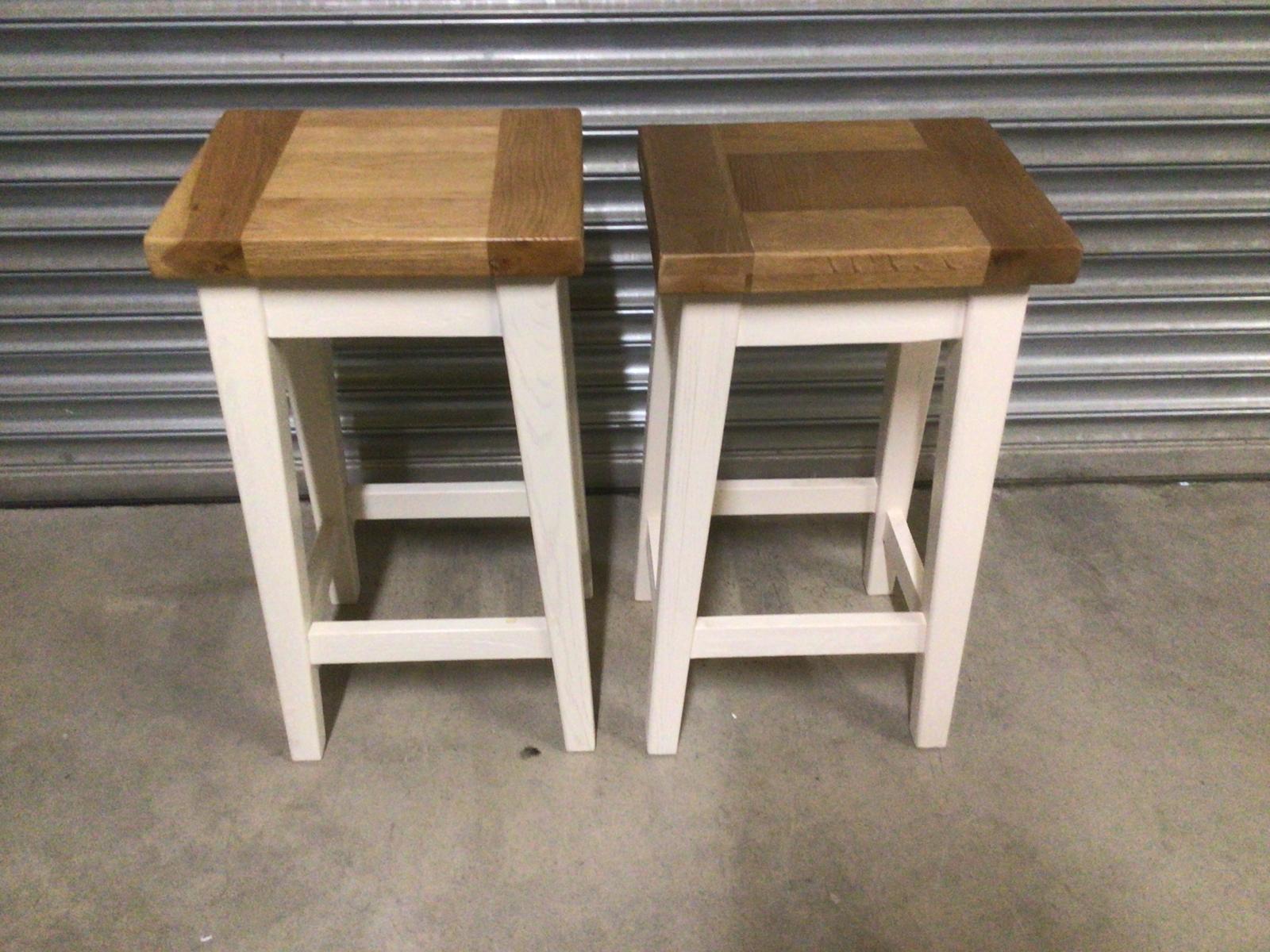 Oak Stool painted off-white - Set of 2 - Ex Display
